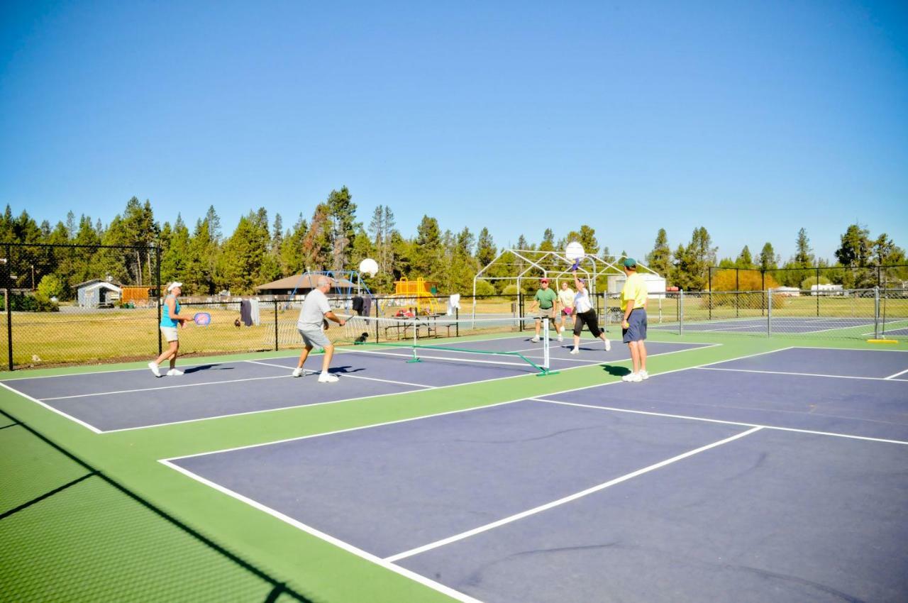 Bend-Sunriver Camping Resort Cottage 1 Bagian luar foto