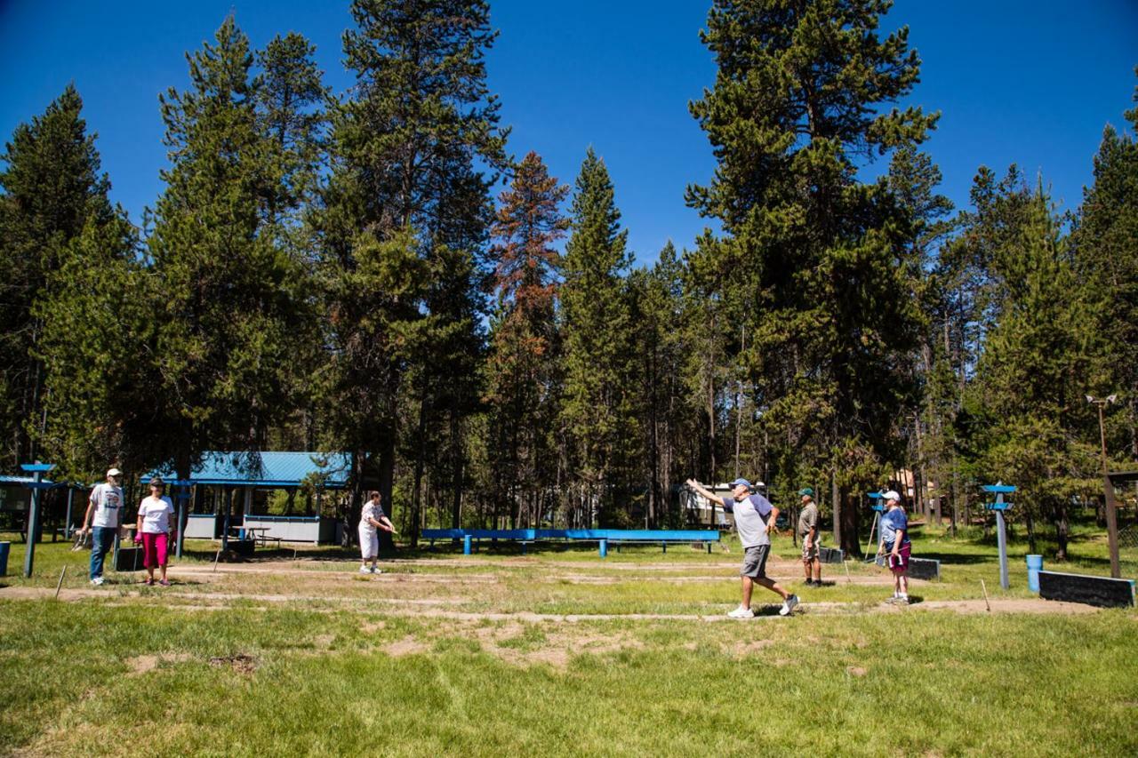 Bend-Sunriver Camping Resort Cottage 1 Bagian luar foto